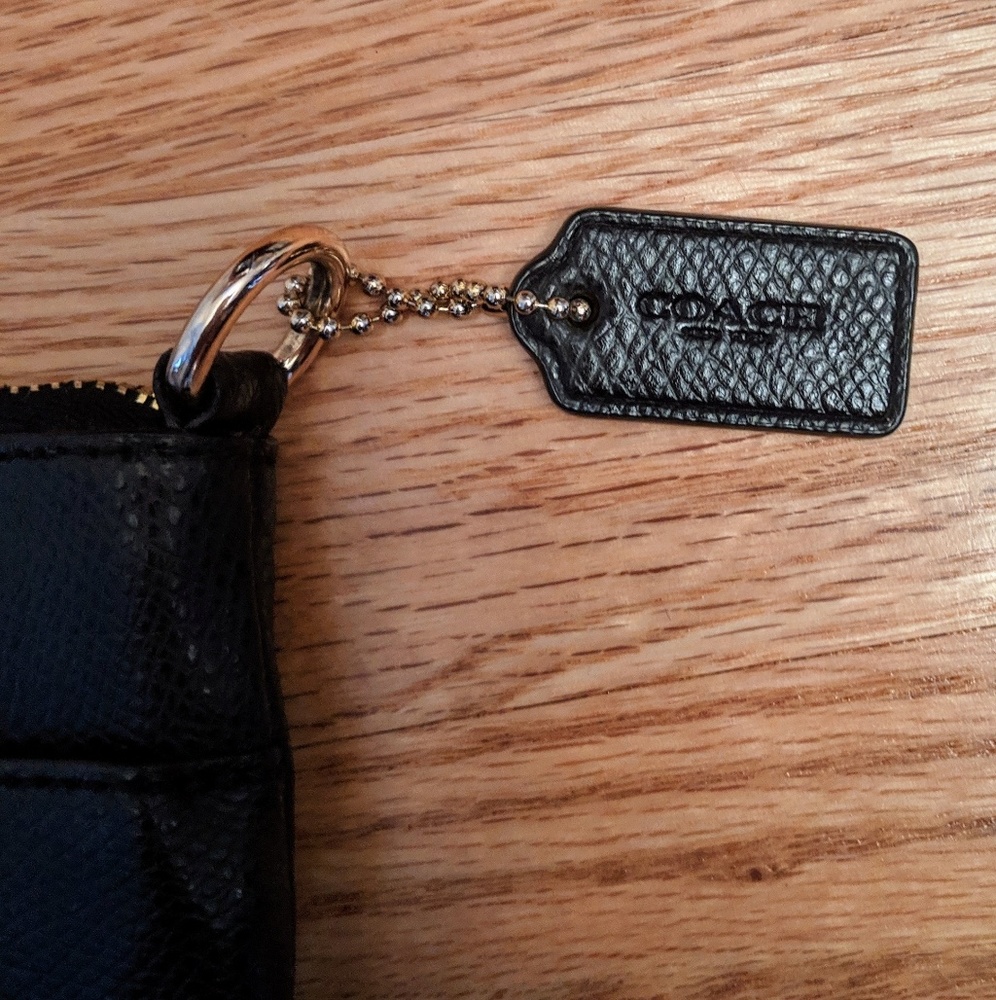 Coach wristlet/wallet purse/bag - Picture 5 of 5